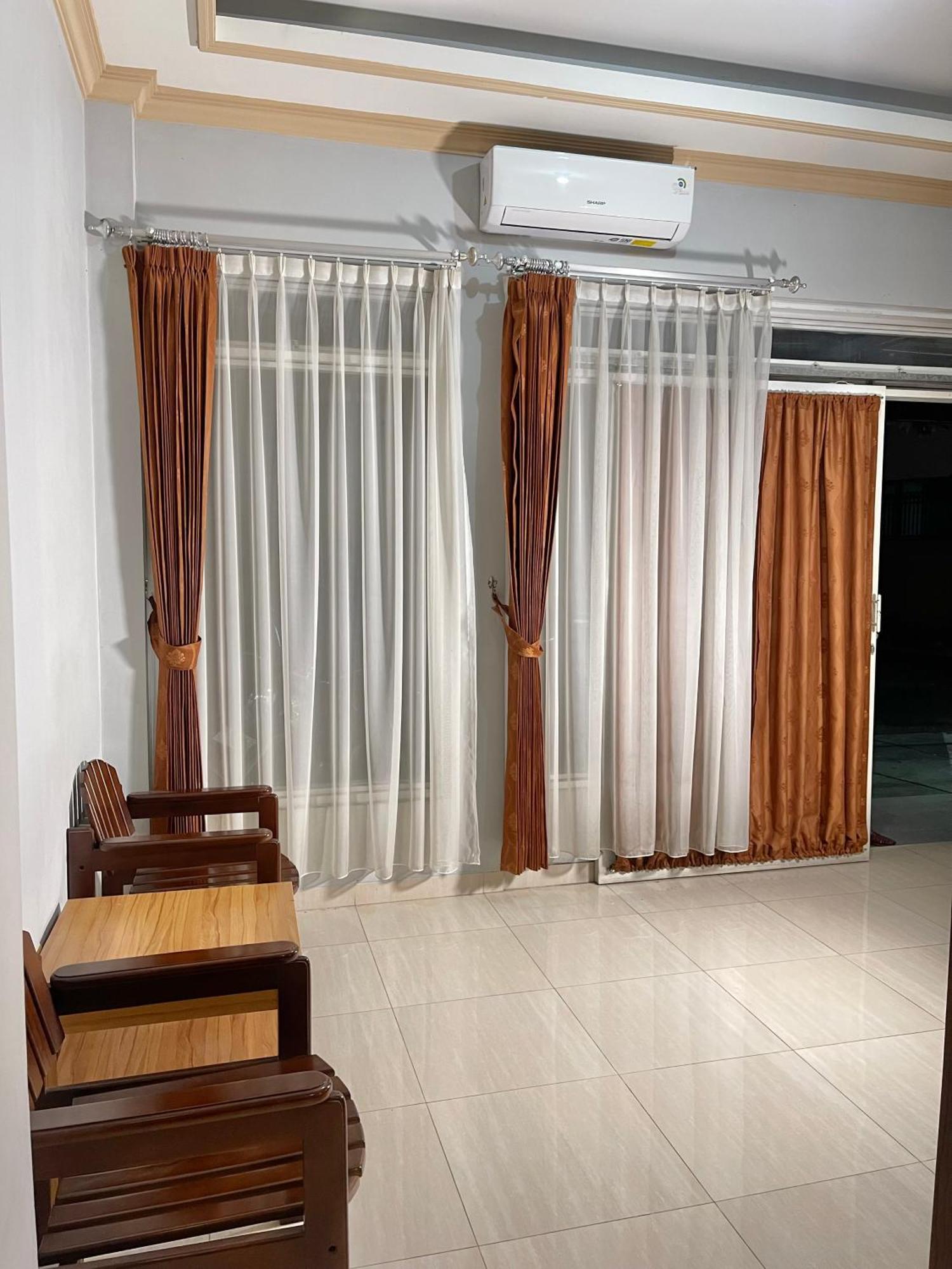 Wesbobo Inn Solo Εξωτερικό φωτογραφία